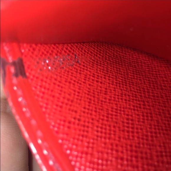 Authentic LV card holder red - Picture 3 of 6